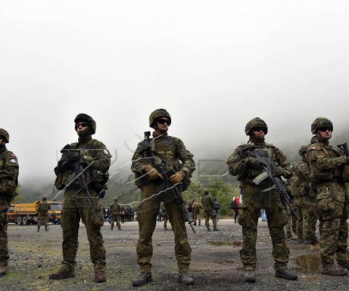 Ish-zëdhënësi i NATO-s: KFOR-i të mbetet në Kosovë deri anëtarësimin në NATO