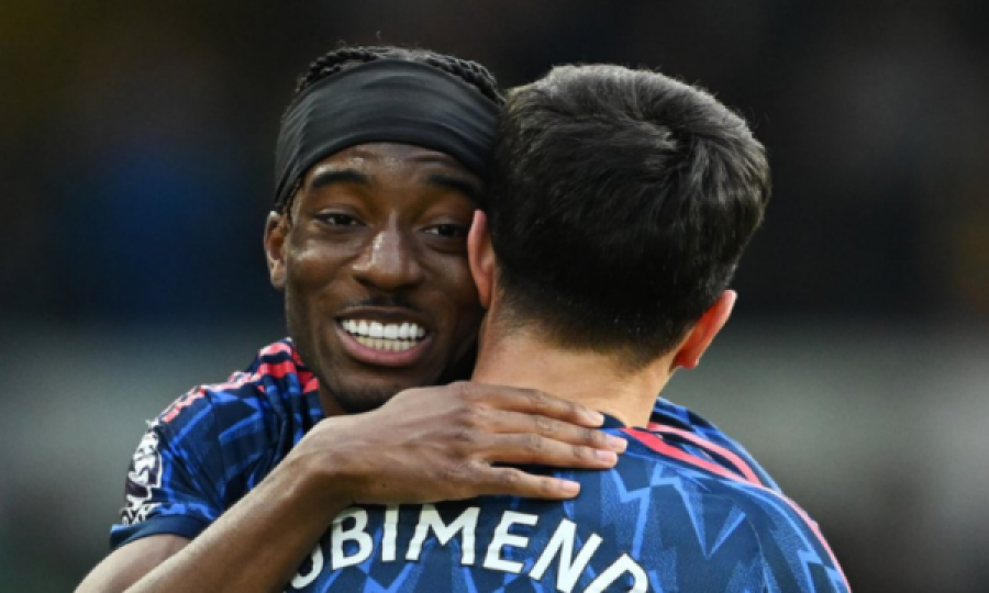 Arsenali fiton thellë ndaj Leedsit, e përforcon vendin e parë