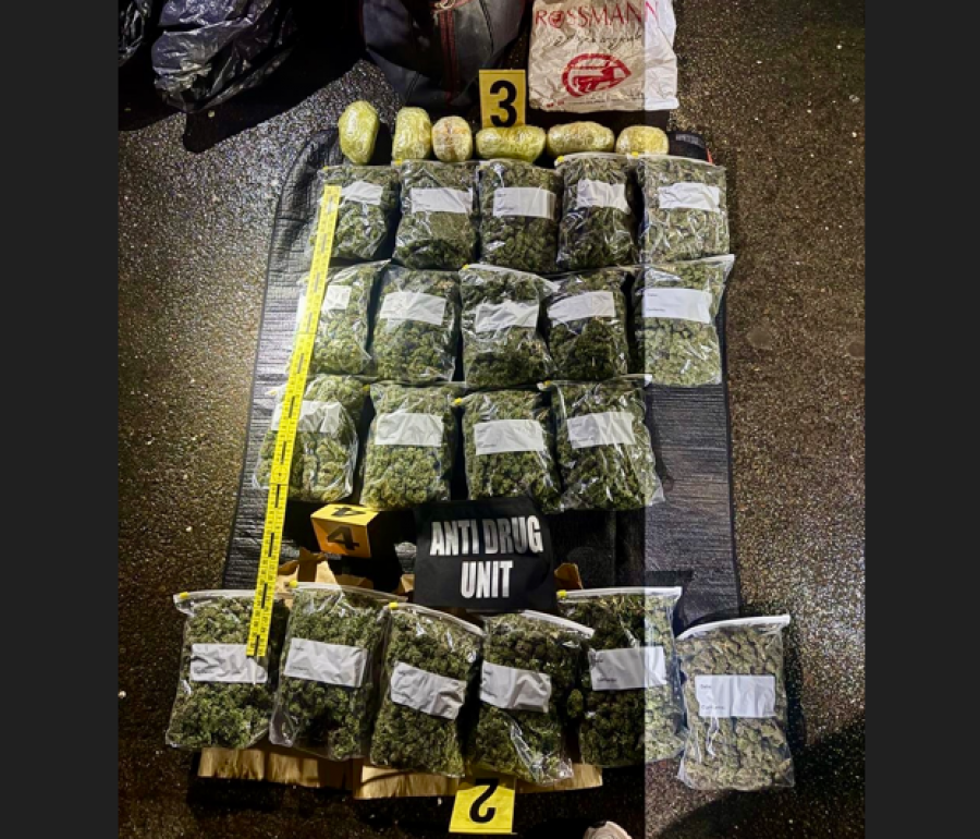 Sekuestrohen rreth 10 kg drogë në autostradën Doganaj-Kaçanik, arrestohen dy shtetas të Maqedonisë së Veriut