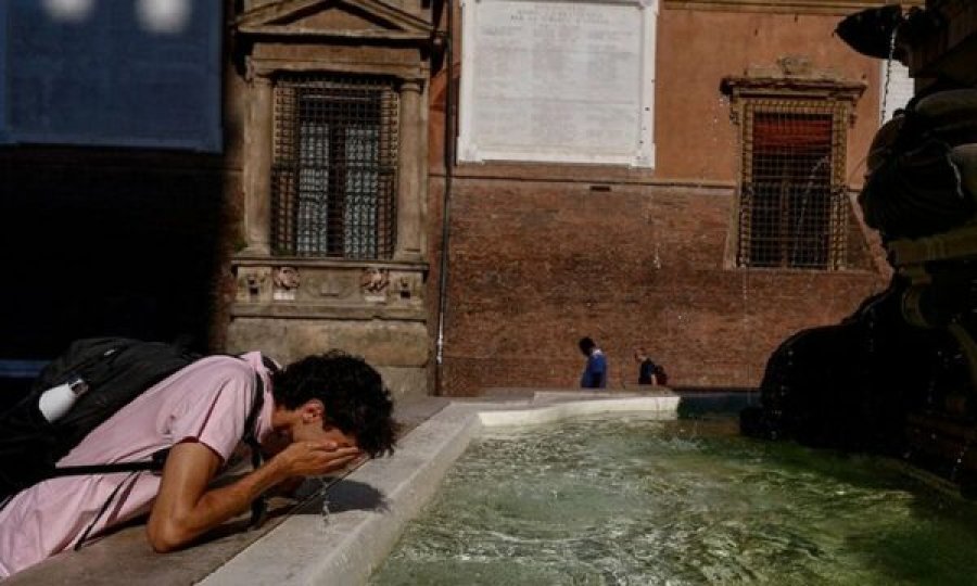 Vala e të nxehtit ekstrem godet Italinë, pesë viktima në 24 orët e fundit