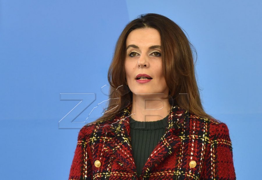 Çitaku: Serbia po thellon bashkëpunimin me SHBA, Kosova po izolohet përmes kultit të liderit