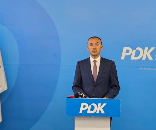 Mustafa: Qeveria po i çon prodhuesit vendorë drejt mbylljes