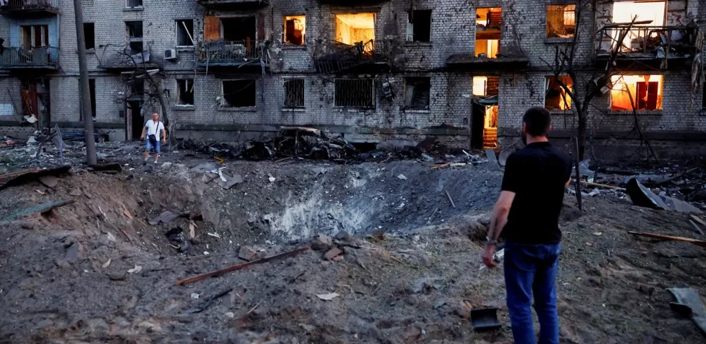 Të paktën 20 persona të vrarë nga sulmi masiv rus në Kiev