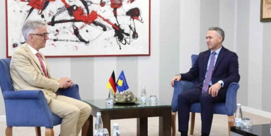 Zulfaj: Mbështetja e Gjermanisë është kyçe për integrimin evropian të Kosovës
