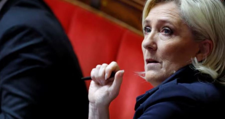 Le Pen në gjyq vendimtar në Paris, rrezikon përjashtimin nga gara presidenciale e 2027