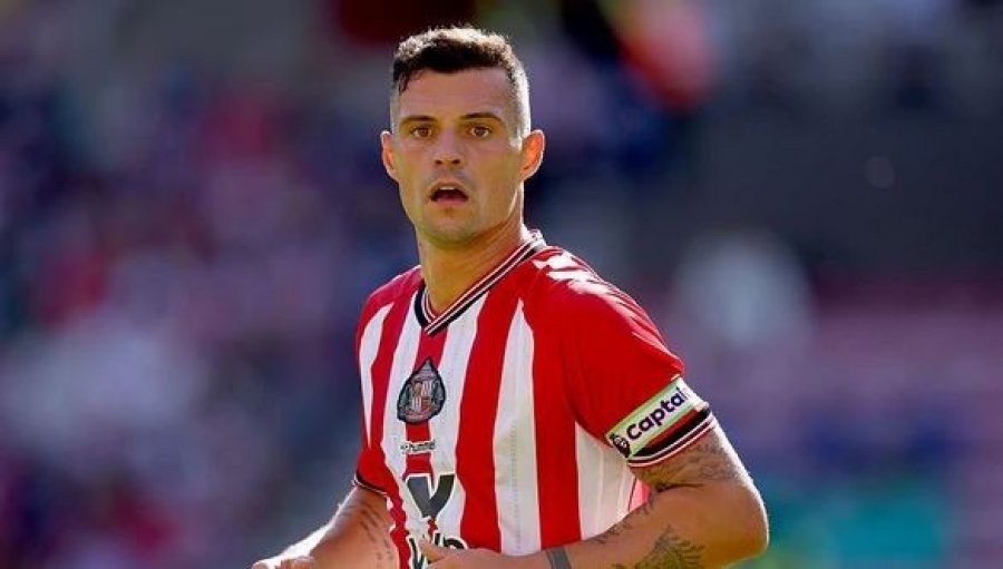 Chelsea merr përgjigje të prerë nga Sunderland për Granit Xhakën