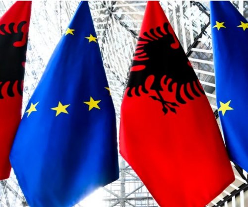 Hoxha: Shqipëria synon anëtarësimin në BE brenda kësaj dekade