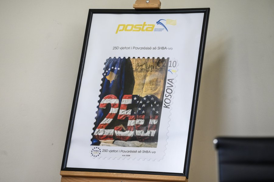 Kosova nderon SHBA-në me pullë postare në 250-vjetorin e pavarësisë