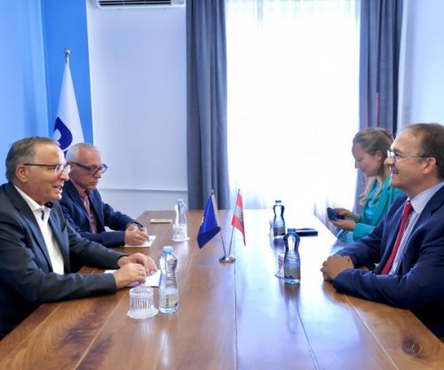 Hamza me ambasadorin e Austrisë diskutoi për zhvillimet politike në vend