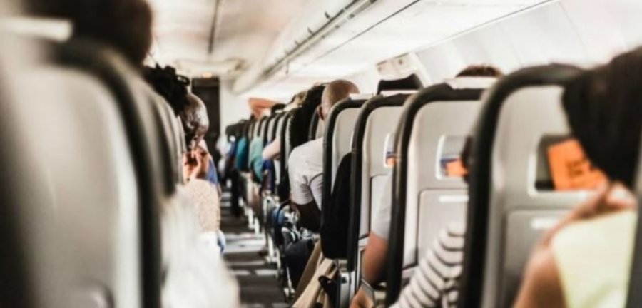 Çfarë i ndodh në të vërtetë trupit tuaj kur fluturoni me aeroplan?