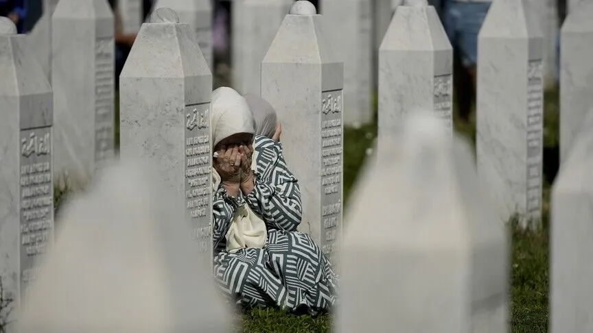 Kanadaja përkujton viktimat e gjenocidit të Srebrenicës, bën thirrje për përgjegjësi