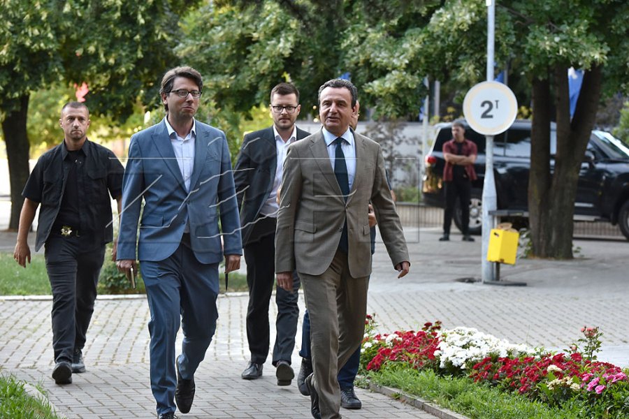 Murati: Është afër të gjendet zgjidhja