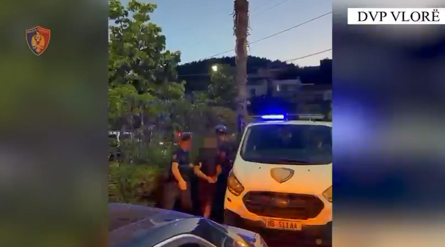 Shisnin drogë në plazhe e lokale, arrestohen pesë persona në Vlorë