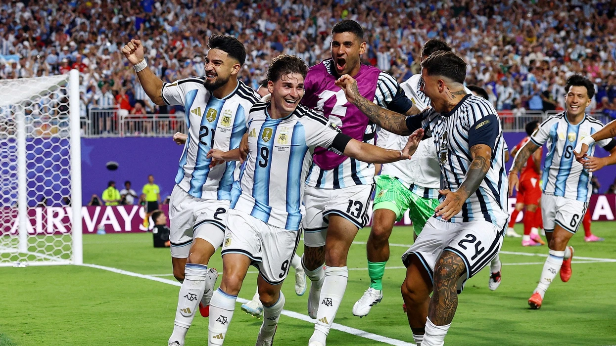 Botërori 2026 shkruan histori, për herë të parë katër liderët e renditjes së FIFA-s janë në gjysmëfinale