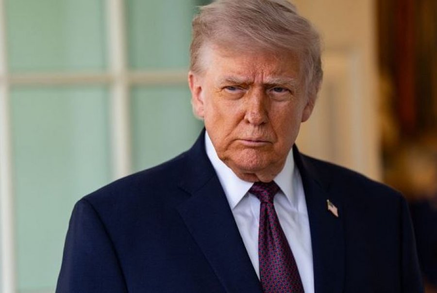 Trump: Ngushtica eështë e hapur