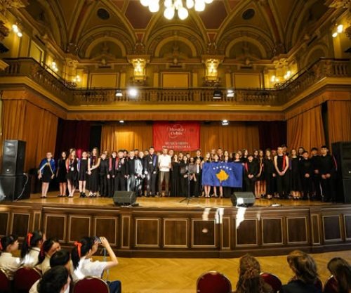 Kurti uron Orkestrën “Amadeus” për suksesin në festivalin ndërkombëtar