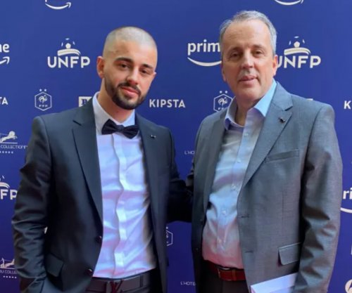“Menaxher injorant”, babai i Edon Zhegrovës reagon ashpër ndaj Altin Lalës