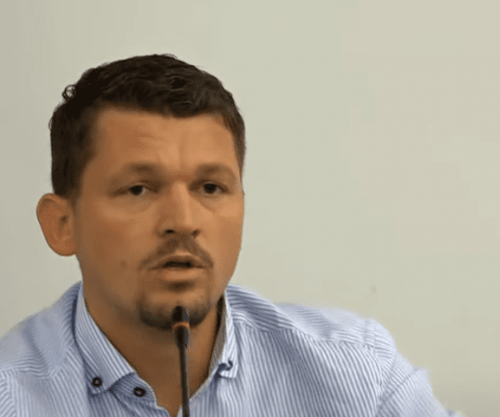Regjistrimi online në shkollat e mesme të Prishtinës, Elshani tregon si funksionon platforma