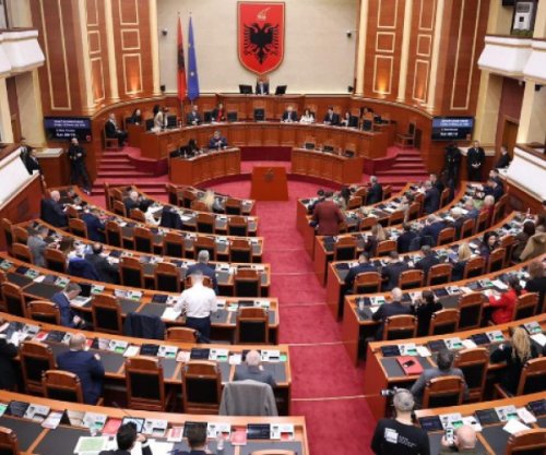 Deklarata e ministres serbe për Kosovën, përplasje në Kuvendin e Shqipërisë