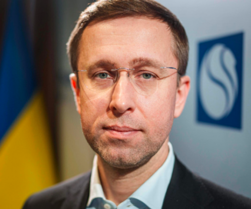 Parlamenti i Ukrainës zgjedh Serhii Koretskyi kryeministër të ri të vendit