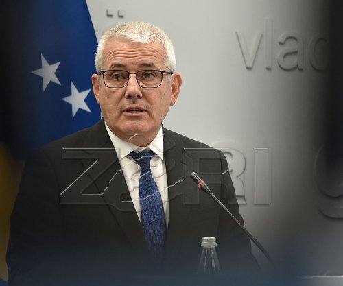Diskutimet për koalicione, Sveçla: Partitë opozitare ta shtrëngojnë dorën e shtrirë nga Lëvizja Vetëvendosje