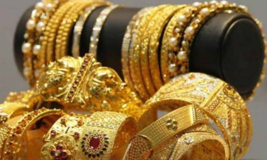 Çmimi i arit bie sërish nën katër mijë dollarë, tensionet në Lindjen e Mesme nxisin frikë për inflacion