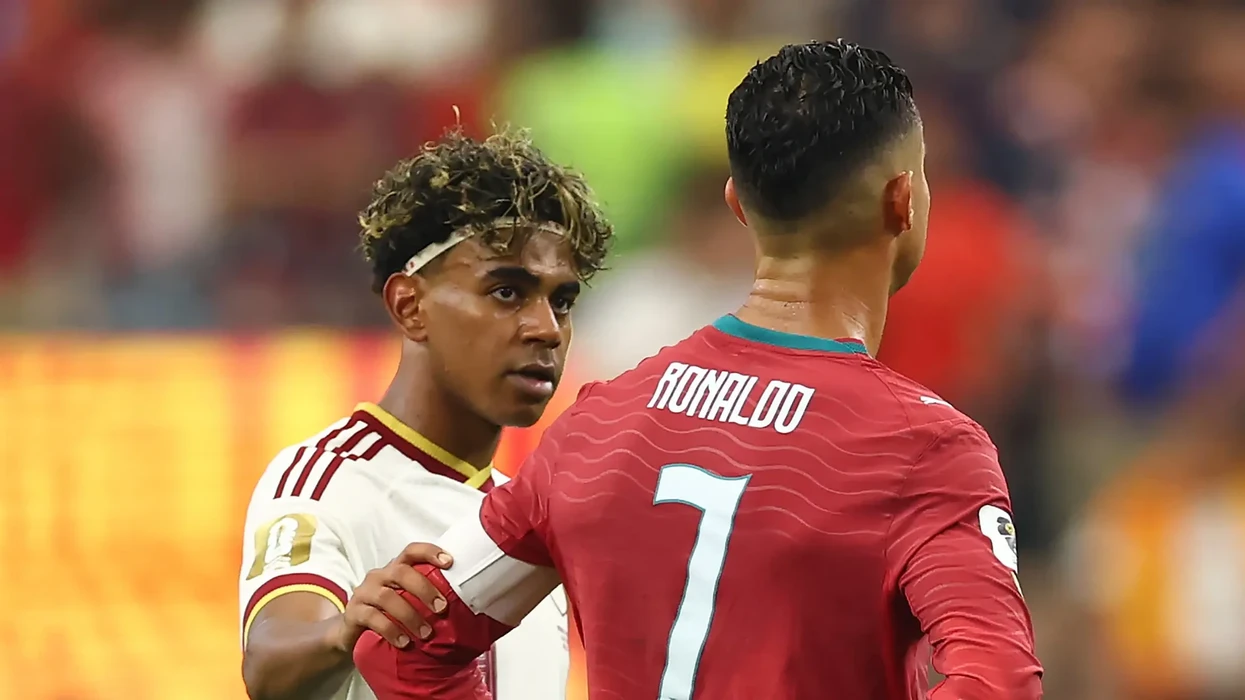 Spanja tallet keq me Ronaldon gjatë ceremonisë së festimit, pas triumfit në Kupën e Botës [video]