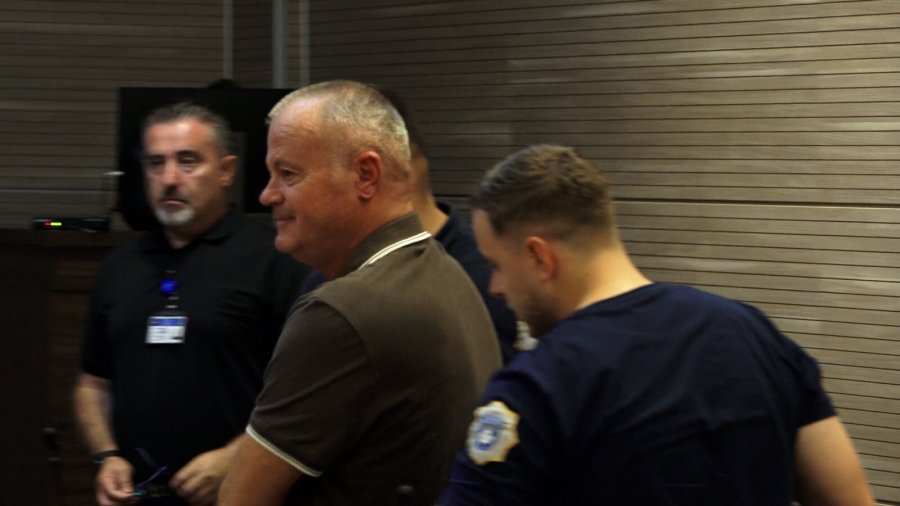 Prokuroria kërkon dënimin maksimal për Gjokoviqin: Viktimat dhe familjet e tyre nuk kërkojnë hakmarrje, por drejtësi