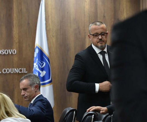 Përplasje mes anëtarëve, ndërpritet mbledhja e KGJK-së