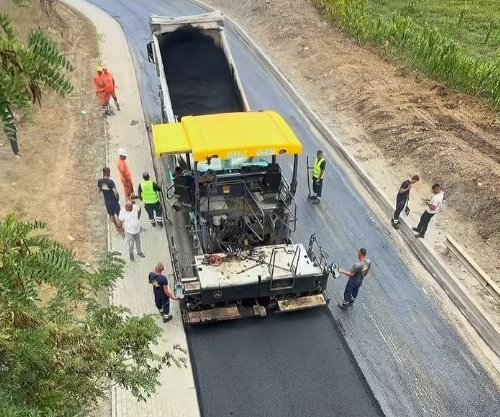 Përfundon asfaltimi i nënkalimit në Mazgit, sanohen edhe dëmtimet në rrugë