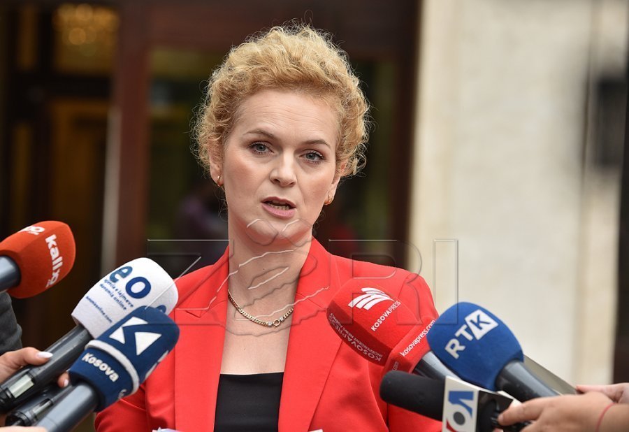 Flutura Kusari: Partia në pushtet mban përgjegjësi për rënien e lirisë së medias
