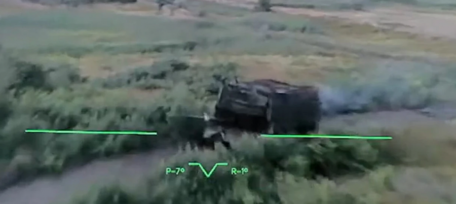 Forcat ruse dështojnë në një ofensivë të madhe me tanke në Ukrainë