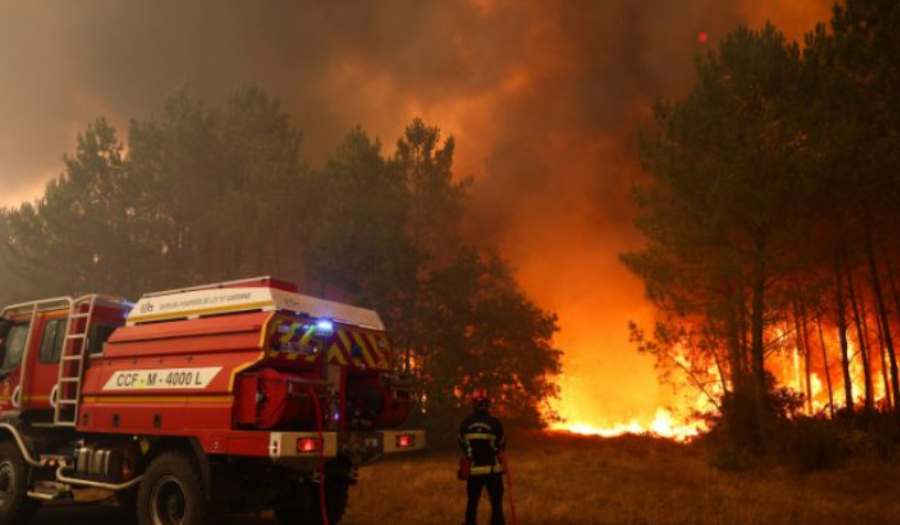 Mbi 160 000 të evakuuar, pas zjarreve në Francë dhe Spanjë