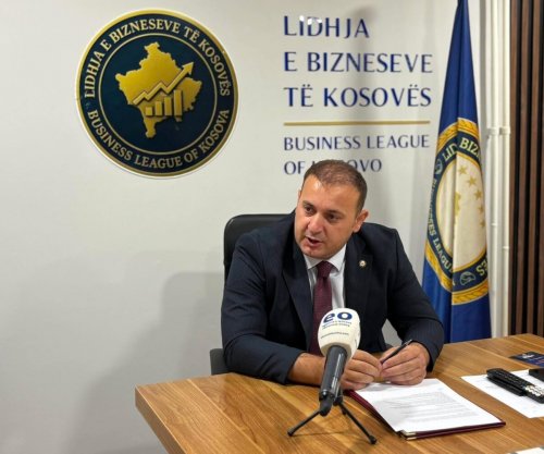 Dreshaj: Qindra kompani të sektorit të zhavorrit dhe minierave presin licenca, rrezikojnë falimentimin