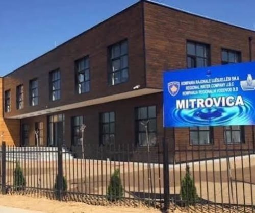 KRU “Mitrovica”: Në Vushtrri punëtorët u kërcënuan me armë gjatë shkyçjes së ujit te një konsumator