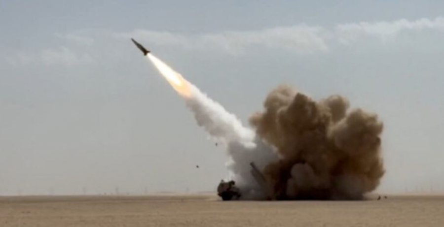 Irani godet baza amerikane, lëshon raketa balistike në objektivat ushtarake në Jordani