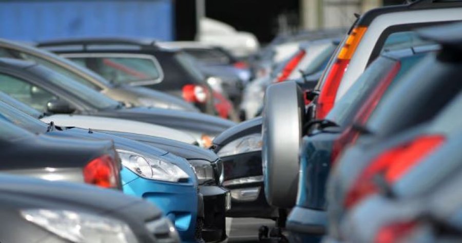 Aksion kundër shmangies së tatimit në Ferizaj, inspektohen 32 autoparkingje