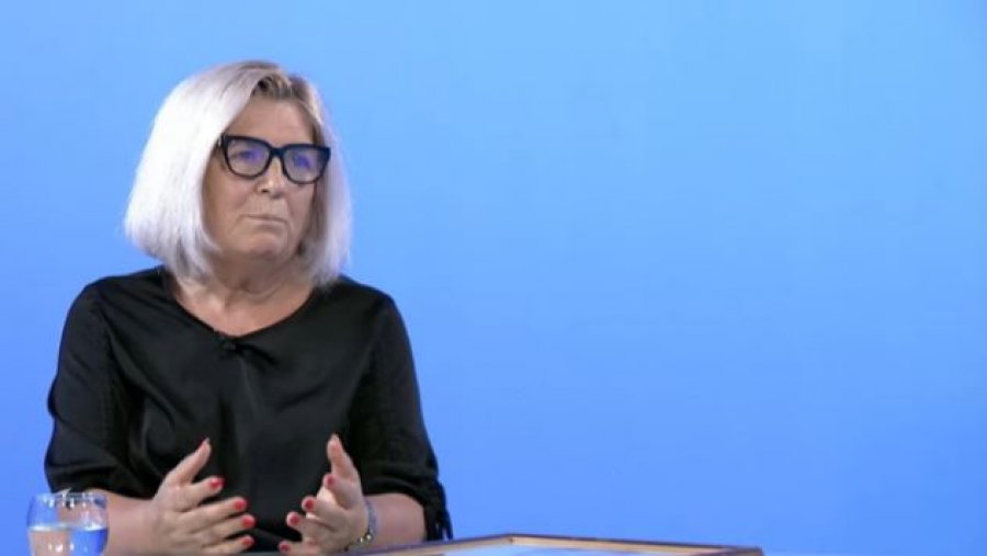 “Kur të marrin dënimin, më duket sikur mu ka ngjallë vëllau”, Lutfije Ademi kërkon drejtësi për të zhdukurit e grupit të intelektualëve