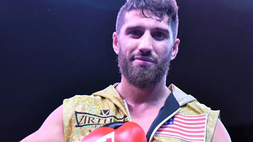 Një tjetër boksier shqiptar lufton për titullin kampion bote