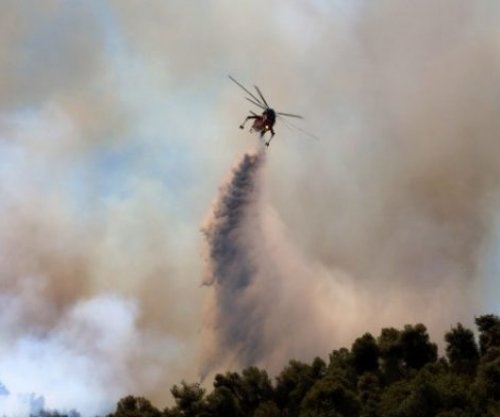 Greqia në betejë me 73 vatra zjarri, era e fortë vështirëson ndërhyrjen