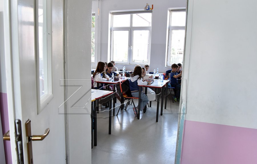 Elshani: Mësimi tërëditor në kryeqytet pritet të zgjerohet