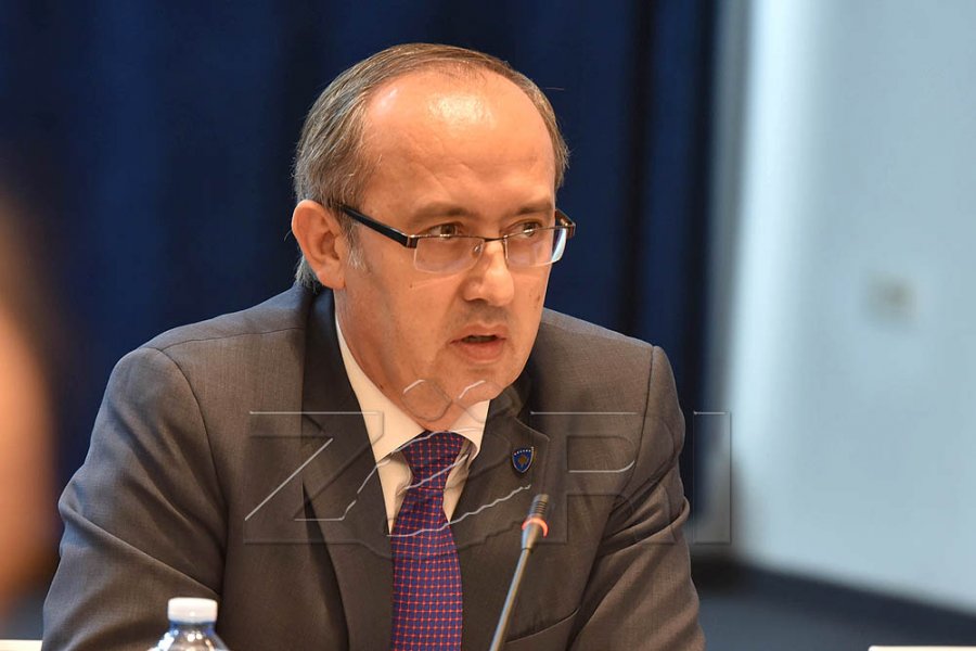 Hoti: Askush nuk e ka LDK-në pronë, eksperimentet me të nuk do të lejohen