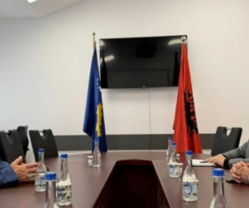Basha dhe Malaj diskutojnë projektet infrastrukturore Kosovë-Shqipëri