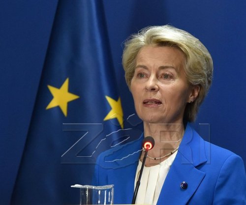 Von der Leyen ia dhuron muzeut ushtarak armën e marrë dhuratë nga Erdogani
