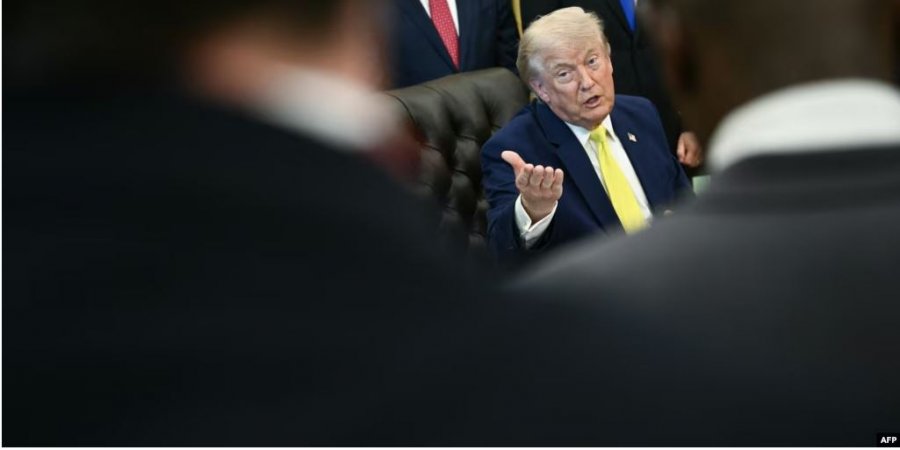 Trump: SHBA-ja do të fitojë ushtarakisht ose në letër, mund të takohem me liderin suprem të Iranit nëse ka marrëveshje