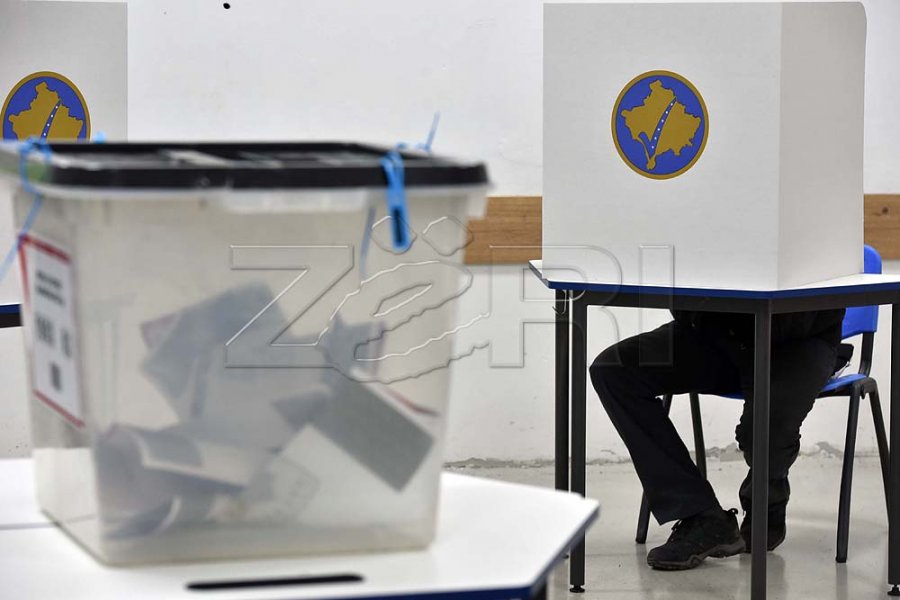 Dita e zgjedhjeve, 911 qendra të rregullta votimi në gjithë vendin