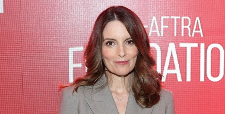 Tina Fey flet për plakjen: Vitet '50 janë puberteti i përmbysur, trupi ndryshon në mënyra të këqija