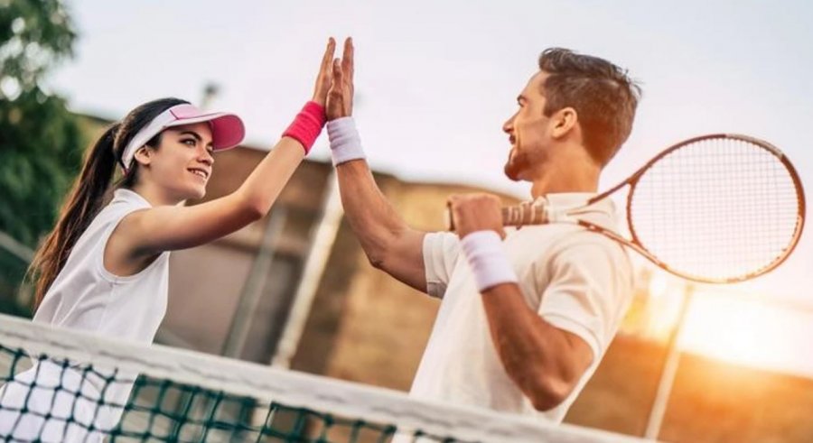 Tenisi një nga sportet më të mira për të rritur jetëgjatësinë