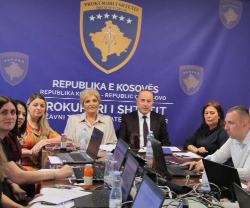 Qalaj viziton Dhomën Operative për monitorimin e procesit zgjedhor