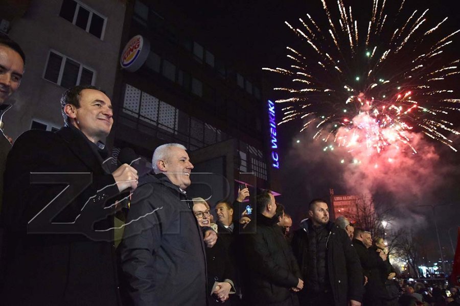 LVV-ja feston në orën 23:00 në sheshin “Skenderbeu”